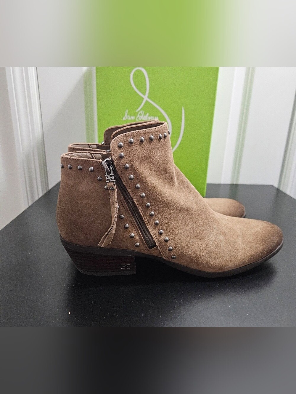 NIB Sam Edelman Women's Paola Ankle Boots in a Deep Taupe Suede Size 10M